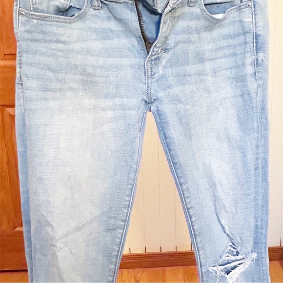Abercrombie super stretchy skinny jeans- size 2 regular - Picture 3 of 4